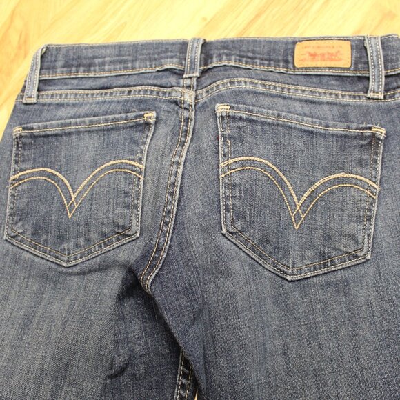 Classic Levi’s 524 Too Superlow Bootcut jeans Size 5M, Juniors - Picture 5 of 7